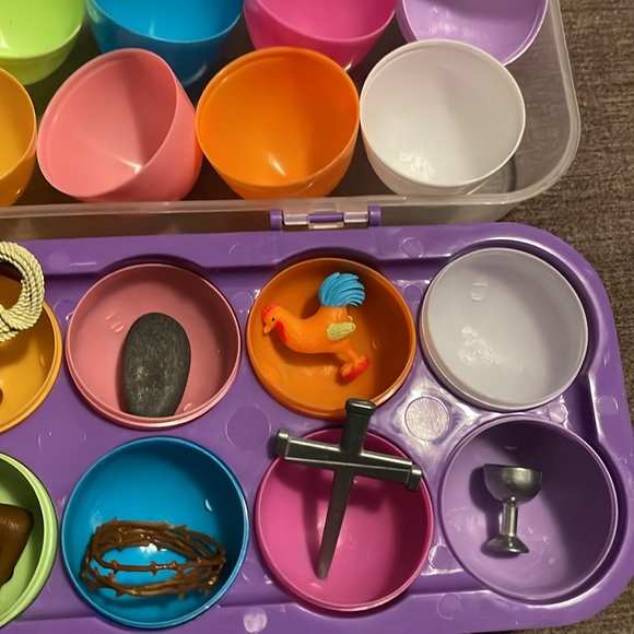 Colorful Set - Picture 3 of 3